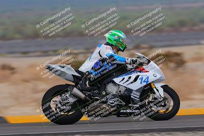 media/Sep-11-2022-SoCal Trackdays (Sun) [[81b7e951af]]/Turn 7 (1145am)/